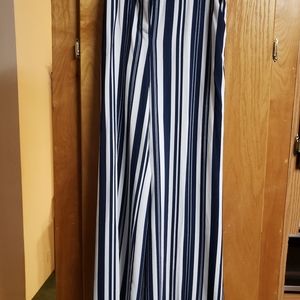 NY & Co. Wide Legg Pants 👖